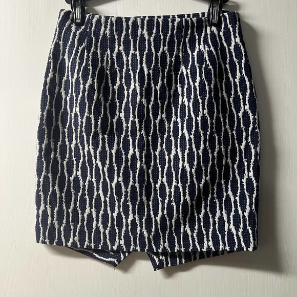 Anne Taylor Loft Skirt Size XXS Petite - Picture 2 of 5